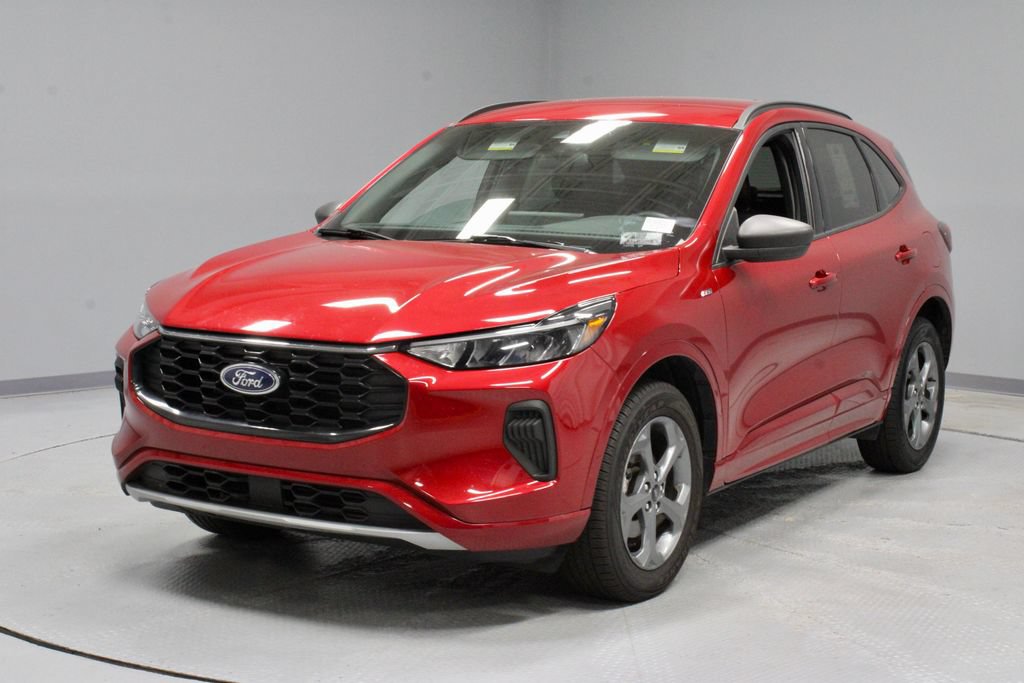 Certified 2024 Ford Escape ST-Line w/ Tech Pack #1 AWD/4WD image 7