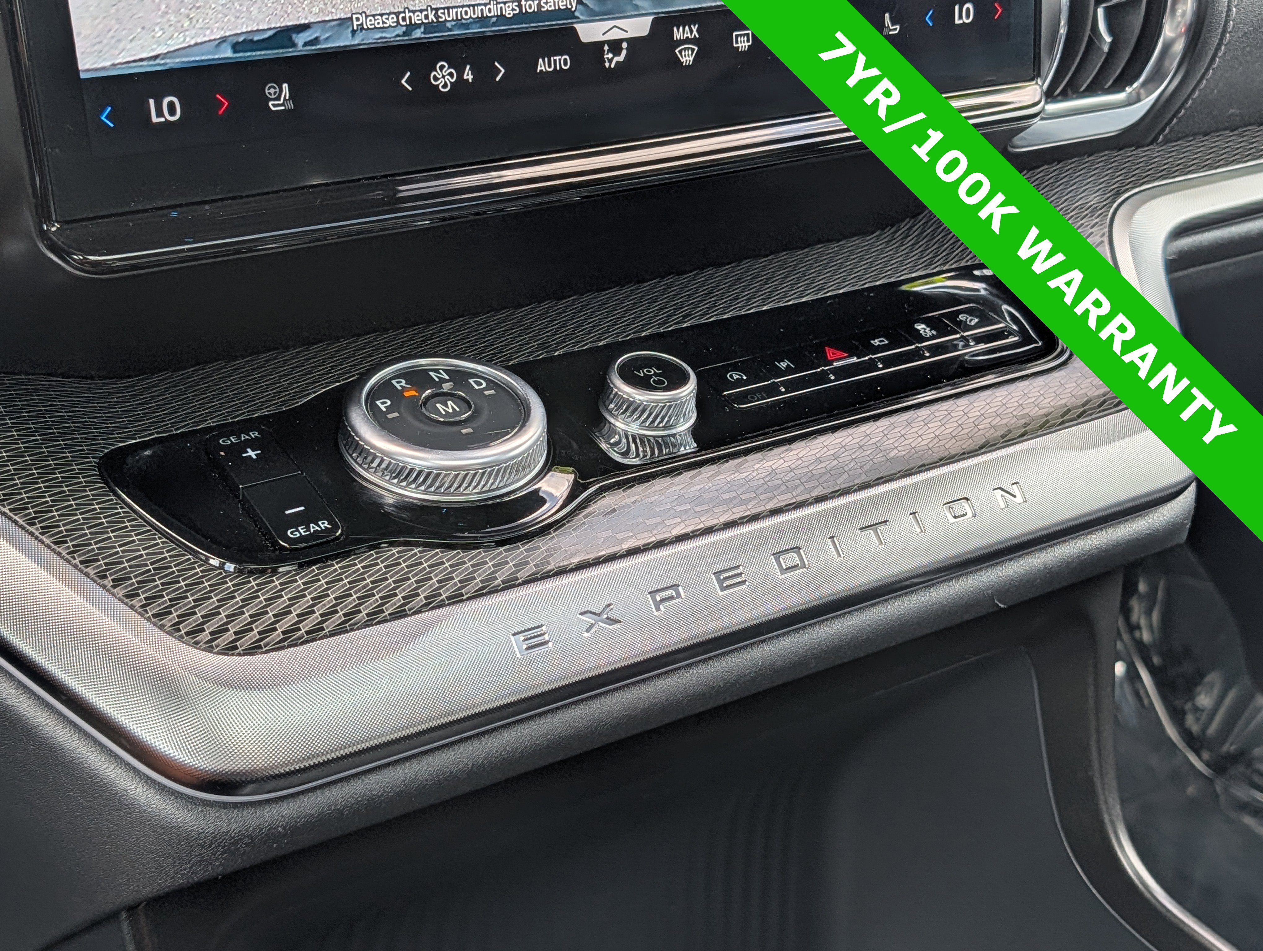 Certified 2025 Ford Expedition Platinum w/ Stealth Appearance Package AWD/4WD image 36