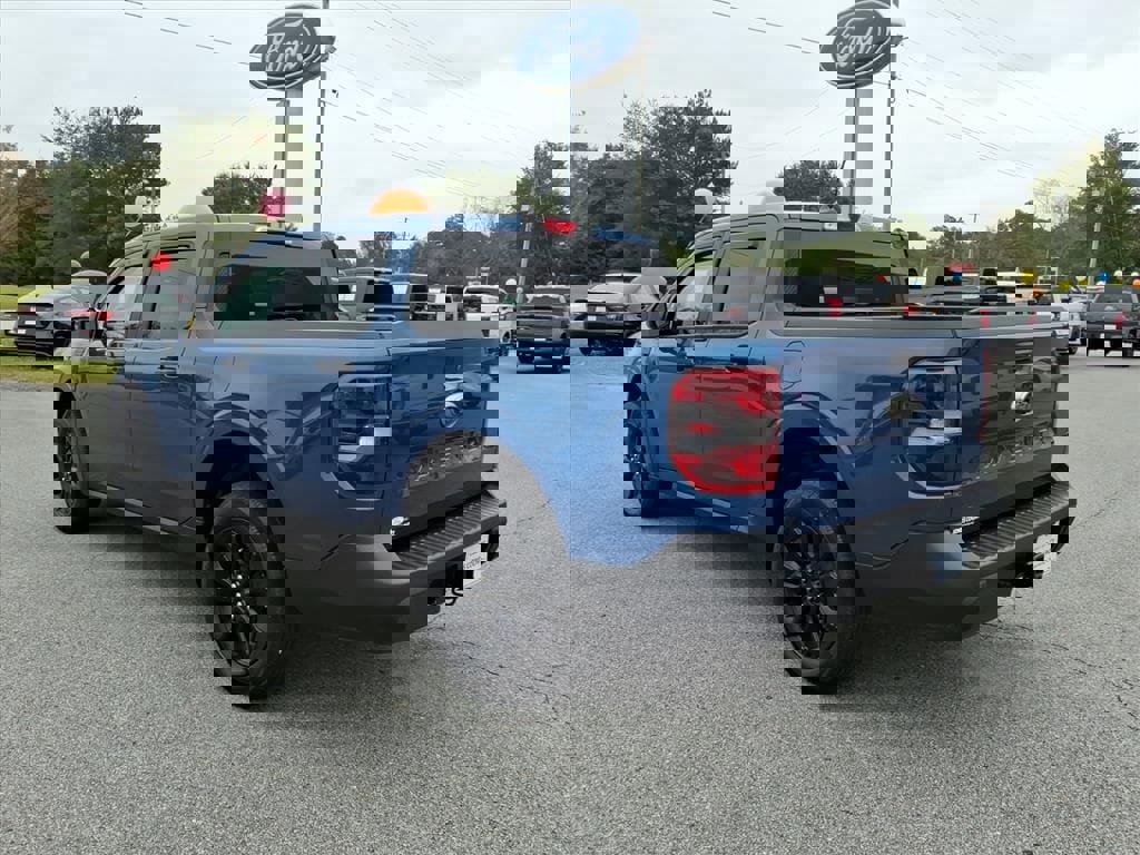 Certified 2024 Ford Maverick XLT w/ XLT Luxury Package image 4