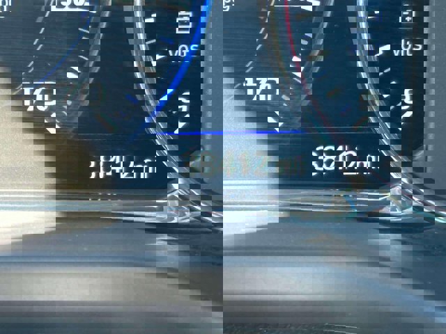 Used 2023 GMC Acadia Denali w/ Denali Ultimate Package image 28