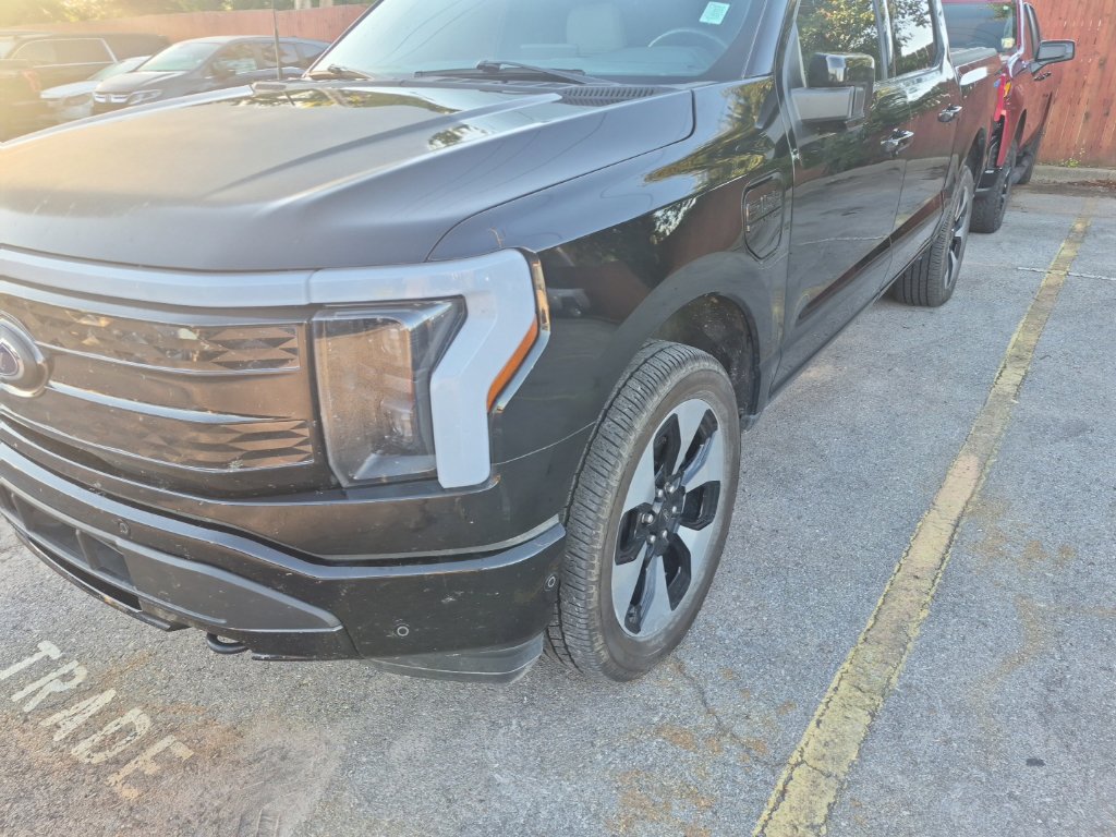 Certified 2023 Ford F150 Lightning Platinum AWD/4WD image 4
