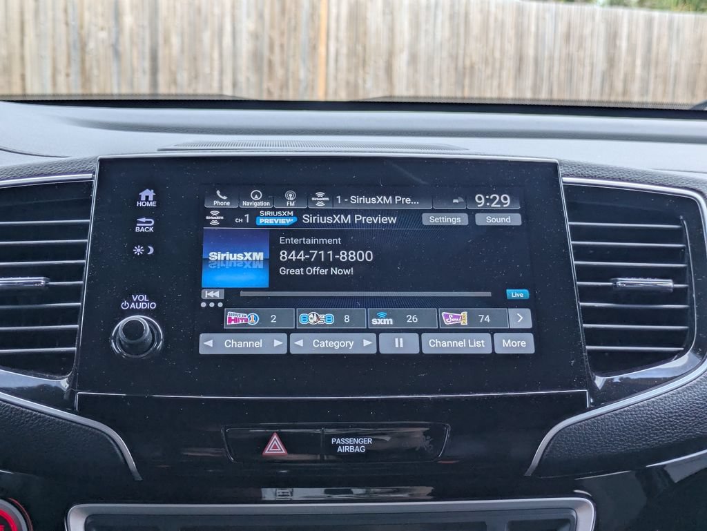 Used 2020 Honda Passport Touring image 18