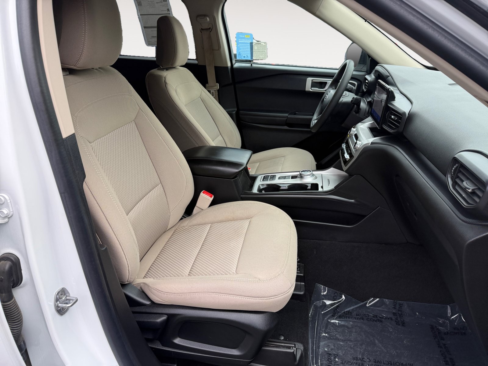 Certified 2021 Ford Explorer 2WD image 19