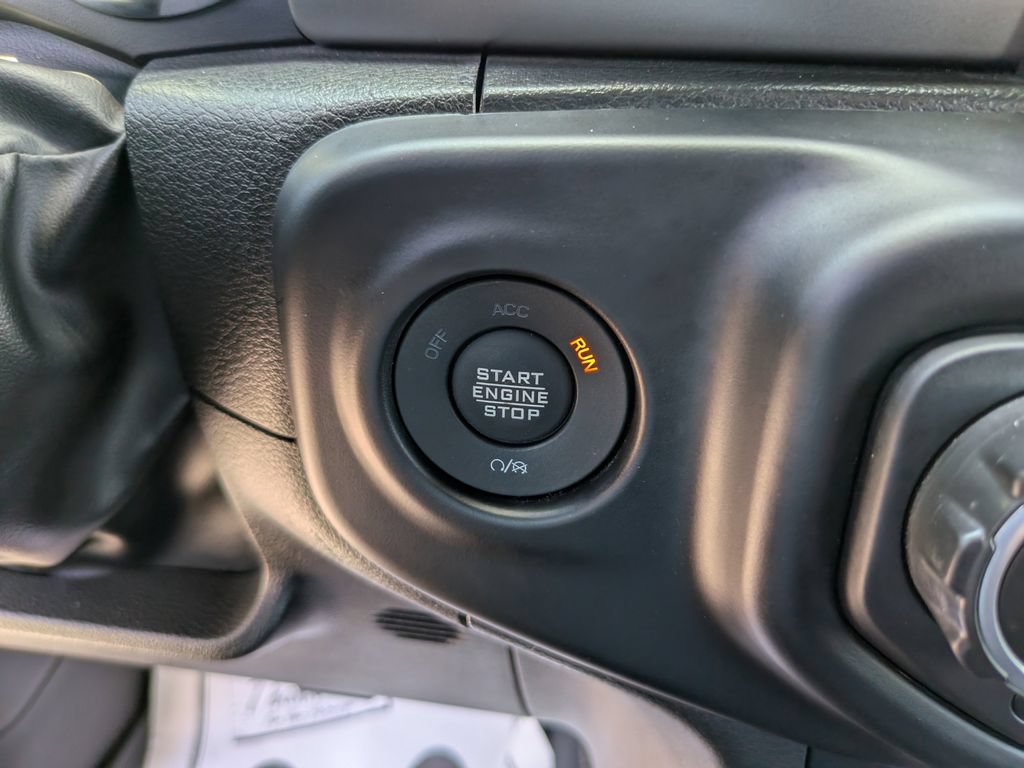 Used 2022 Jeep Wrangler Unlimited Sport AWD/4WD image 28