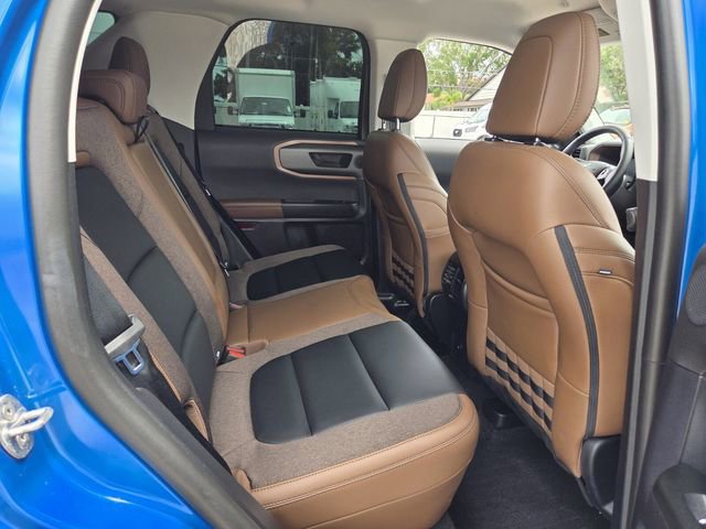 Certified 2025 Ford Bronco Sport Outer Banks w/ Outer Banks Tech Package+ AWD/4WD image 17