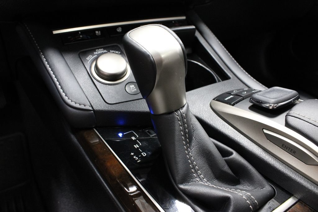 Used 2017 Lexus ES 350 FWD image 31