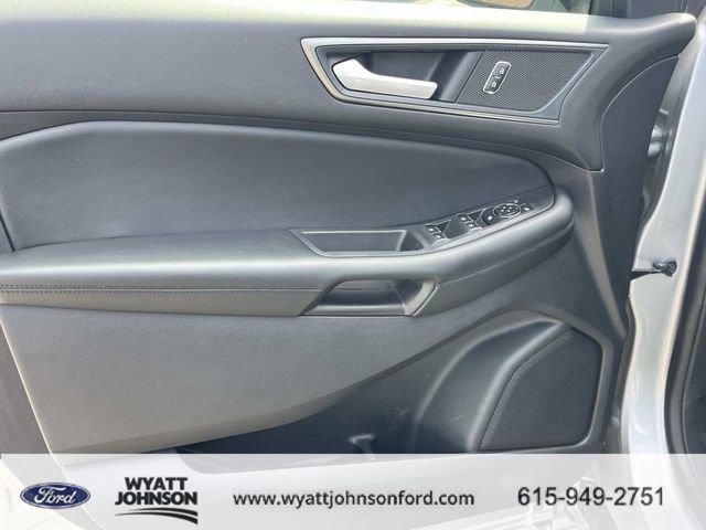 Certified 2022 Ford Edge SE w/ Black Appearance Package image 25