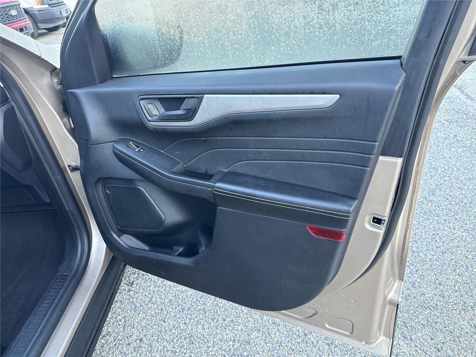 Certified 2021 Ford Escape S image 21