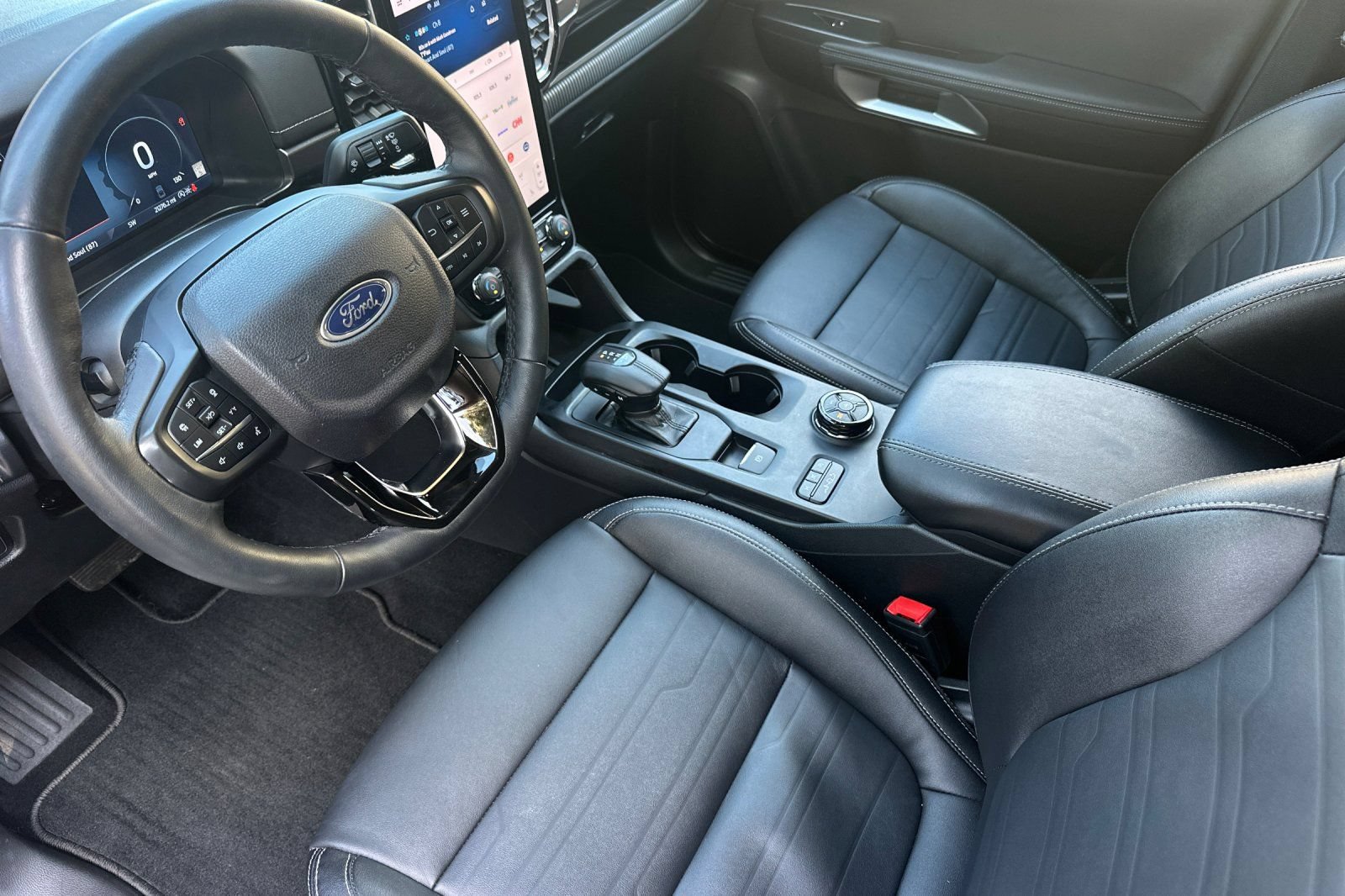 Certified 2024 Ford Ranger Lariat w/ FX4 Off-Road Package AWD/4WD image 10