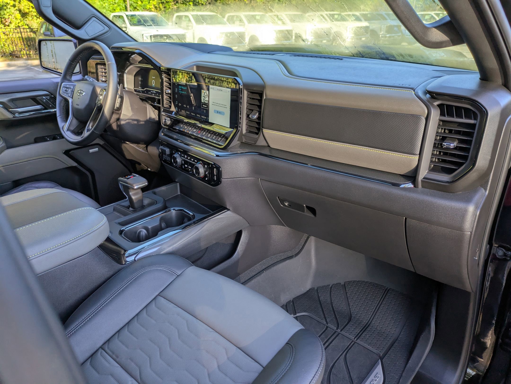 Used 2024 Chevrolet Silverado 1500 ZR2 w/ Technology Package image 42