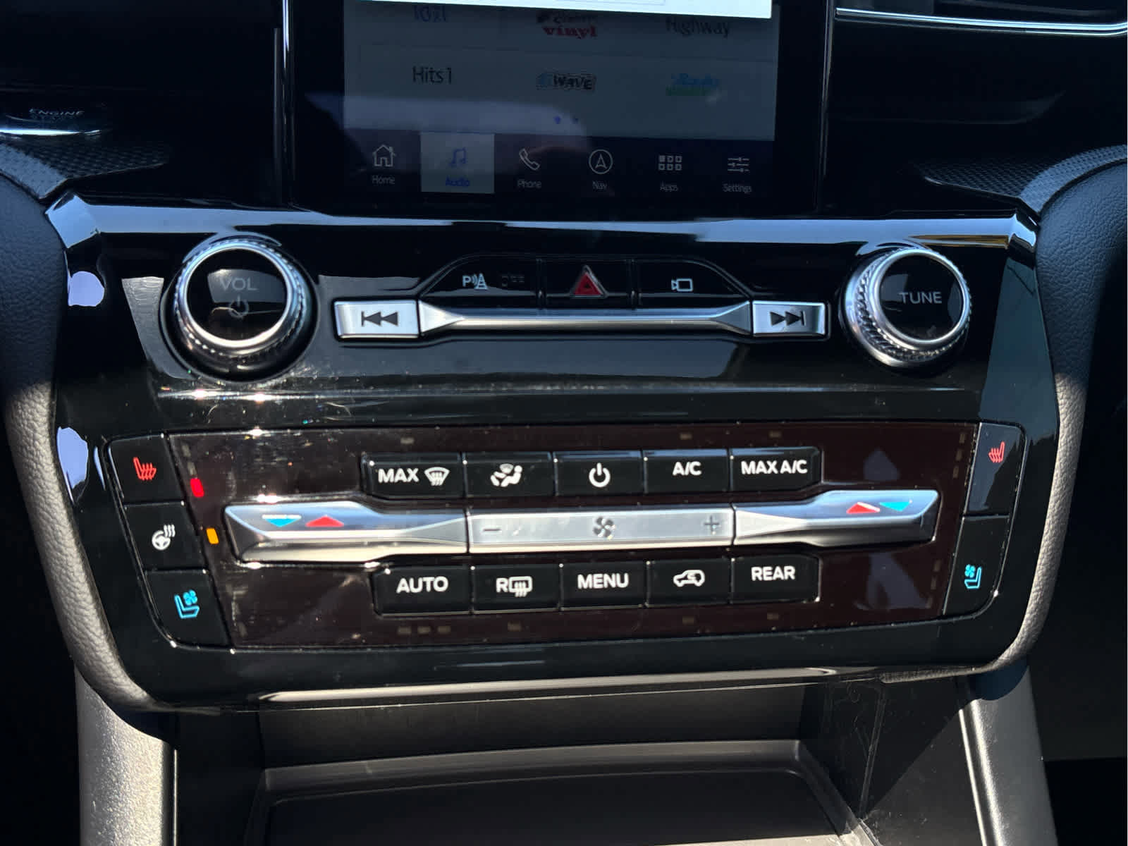 Certified 2022 Ford Explorer ST w/ Equipment Group 401A image 22