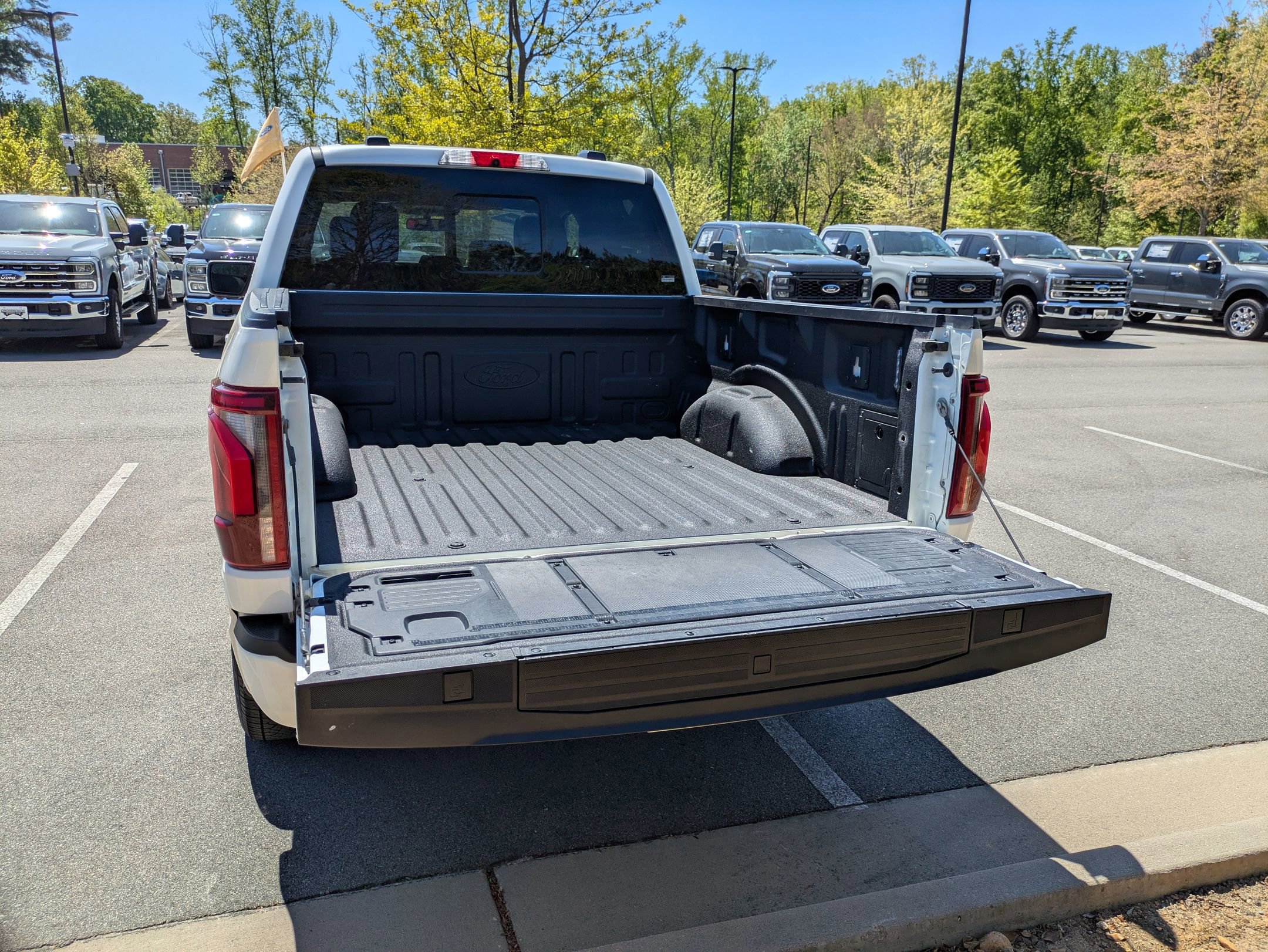 Certified 2024 Ford F150 Platinum w/ Equipment Group 702A High image 39