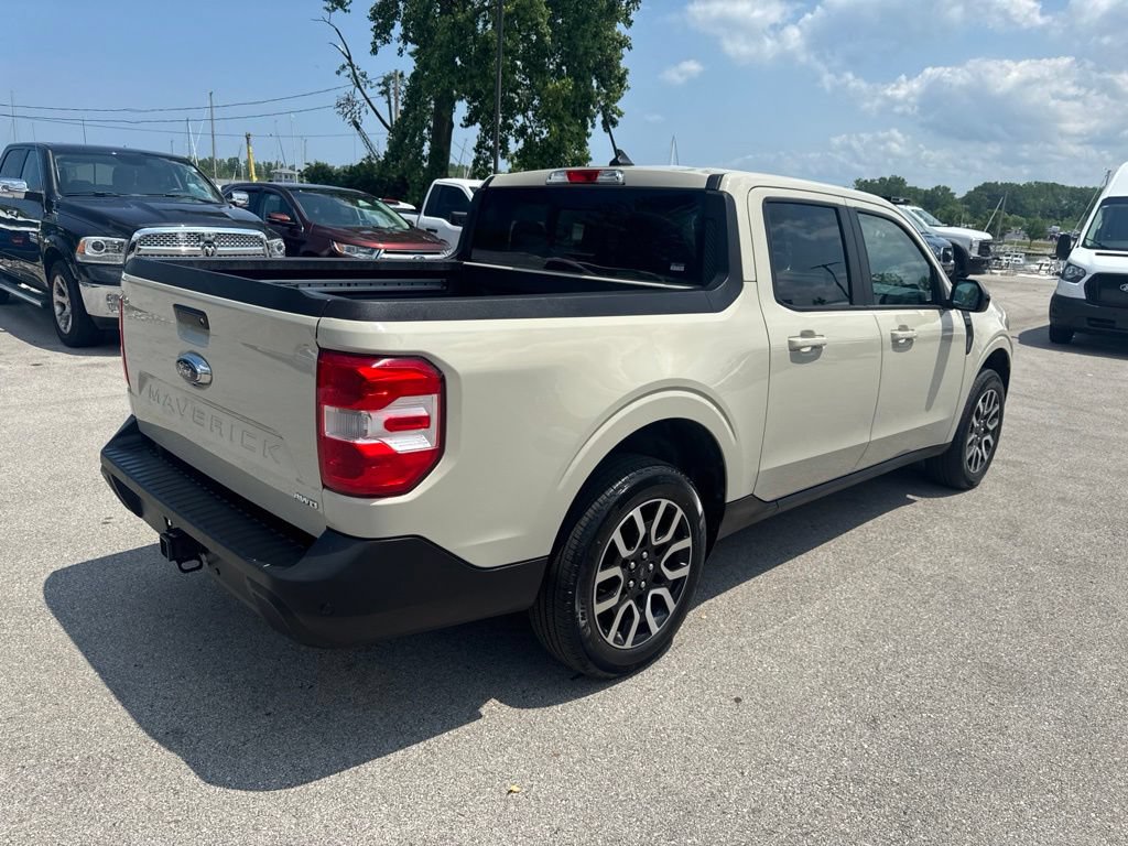 Certified 2024 Ford Maverick Lariat AWD/4WD image 3