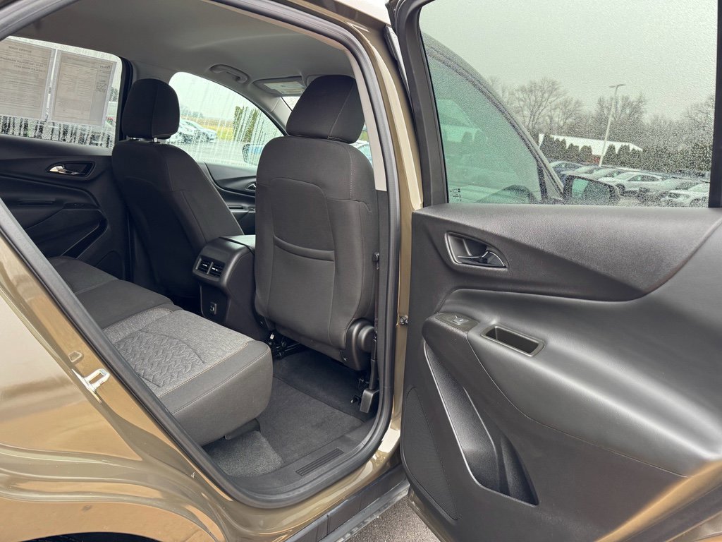 Used 2024 Chevrolet Equinox LT image 17