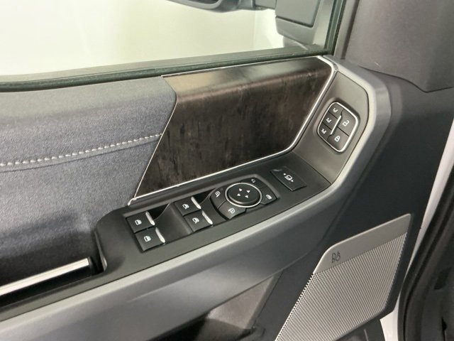 Certified 2024 Ford F350 Lariat w/ Lariat Ultimate Package image 17