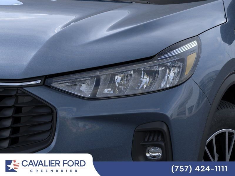 Certified 2025 Ford Escape SE FWD image 18