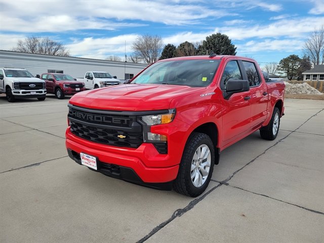 Used 2023 Chevrolet Silverado 1500 Custom AWD/4WD image 10