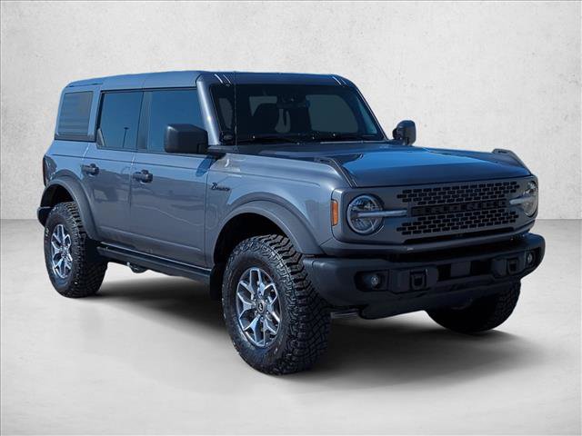 Certified 2025 Ford Bronco Badlands AWD/4WD image 3