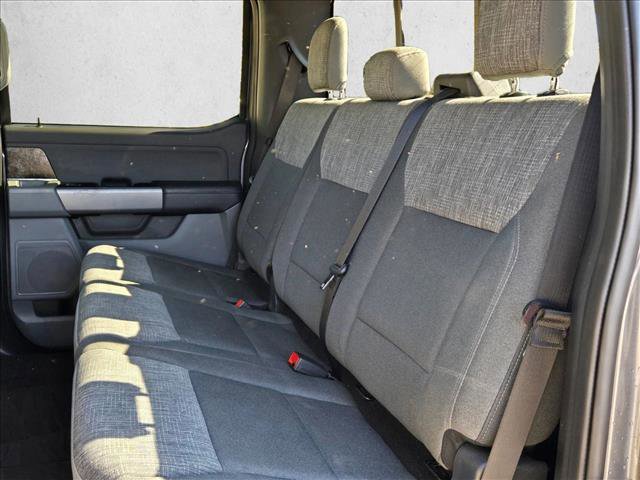 Certified 2022 Ford F150 XLT w/ Equipment Group 302A High image 18