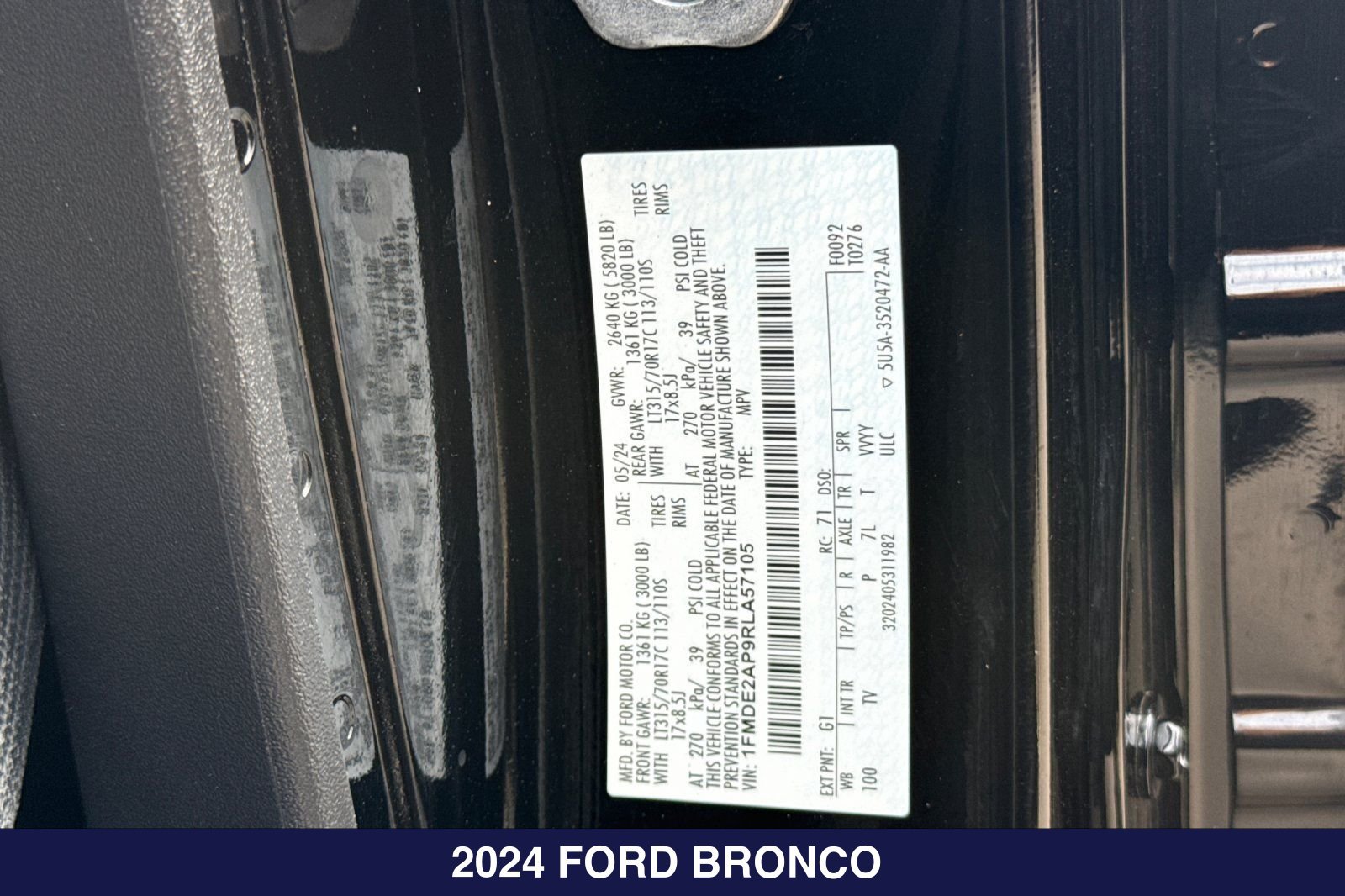Certified 2024 Ford Bronco Wildtrak AWD/4WD image 31