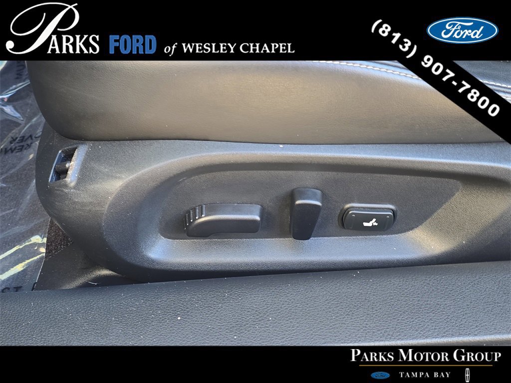 Used 2022 INFINITI Q60 3.0t Luxe w/ Essential Package image 14