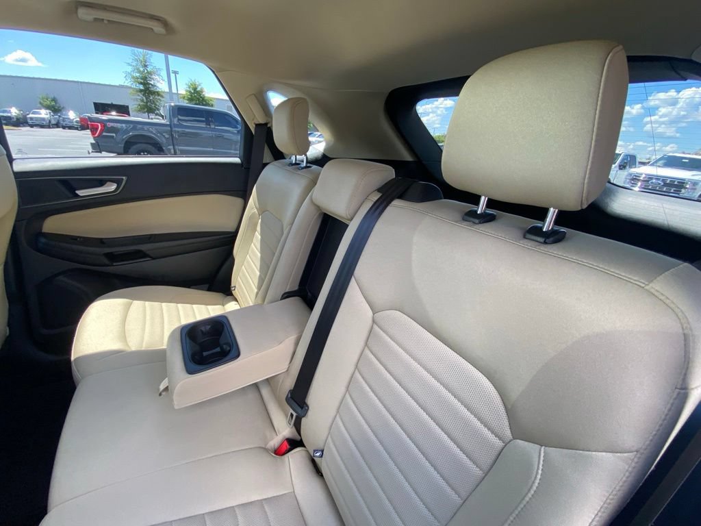 Certified 2021 Ford Edge SE FWD image 24