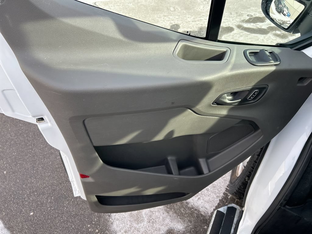 Certified 2024 Ford Transit 250 Low Roof AWD w/ Exterior Upgrade Package image 14