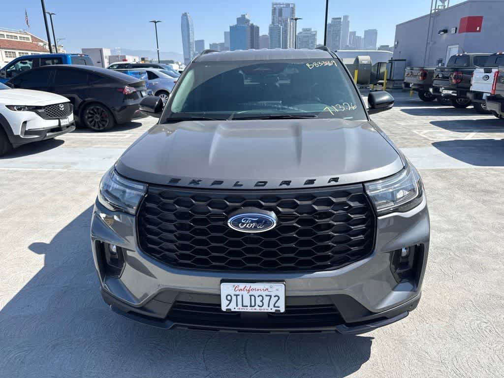 Certified 2025 Ford Explorer ST-Line w/ ST-Line Street Pack AWD/4WD image 8