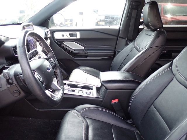 Certified 2023 Ford Explorer ST w/ Equipment Group 401A image 11