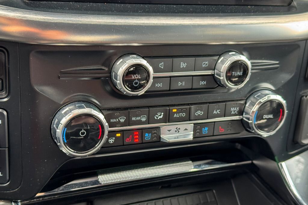 Certified 2023 Ford F150 Lariat w/ Equipment Group 502A High image 40