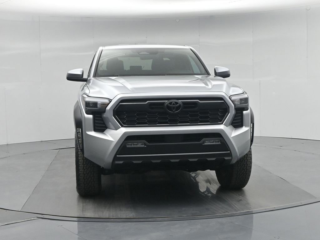 Used 2025 Toyota Tacoma TRD Off-Road image 31