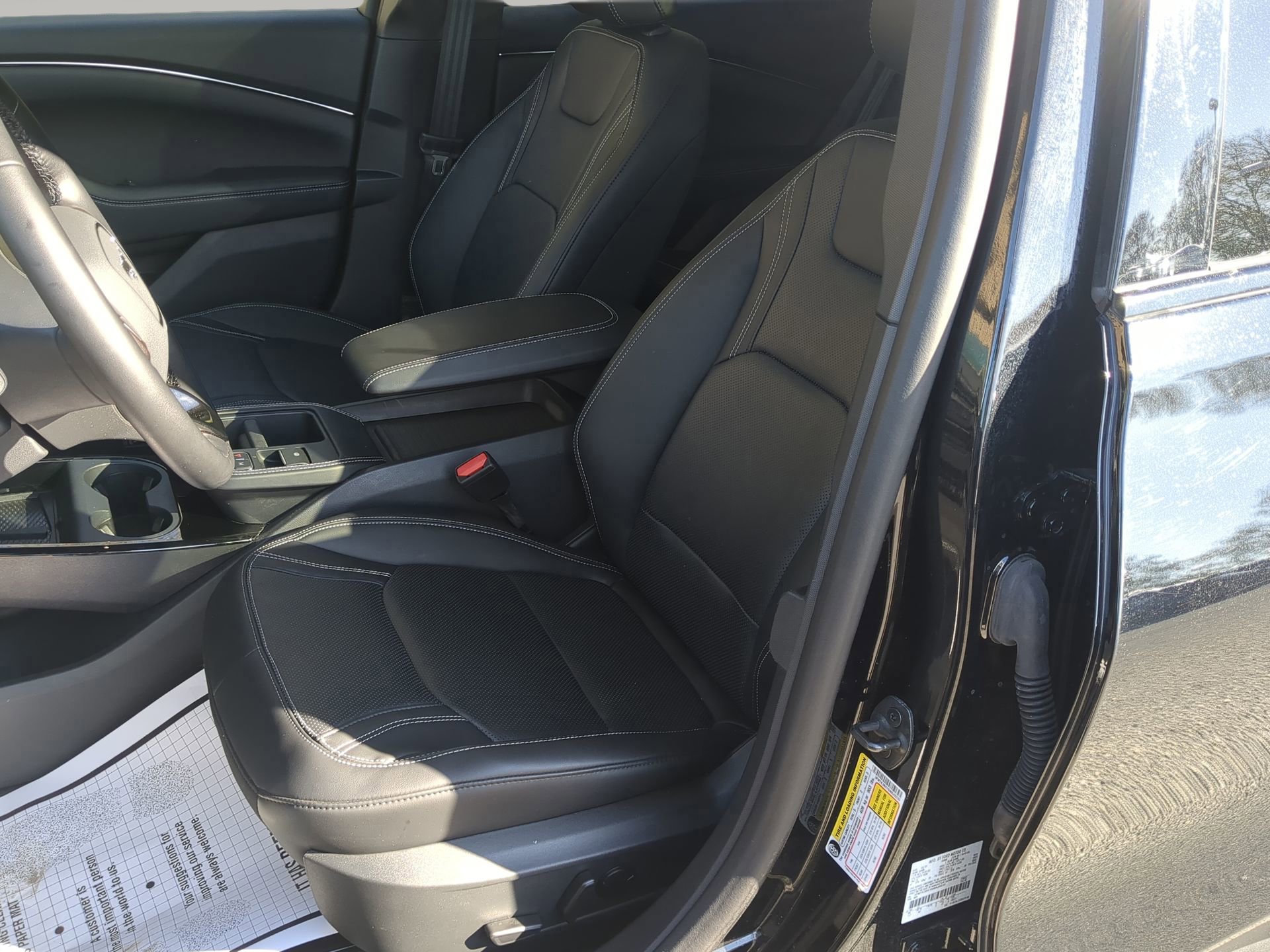 Certified 2025 Ford Mustang Mach-E Premium image 48