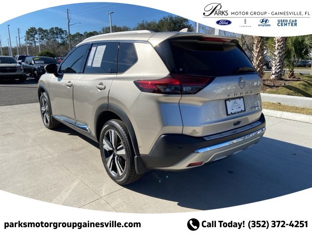 Used 2022 Nissan Rogue Platinum w/ Head-Up Display Package image 6