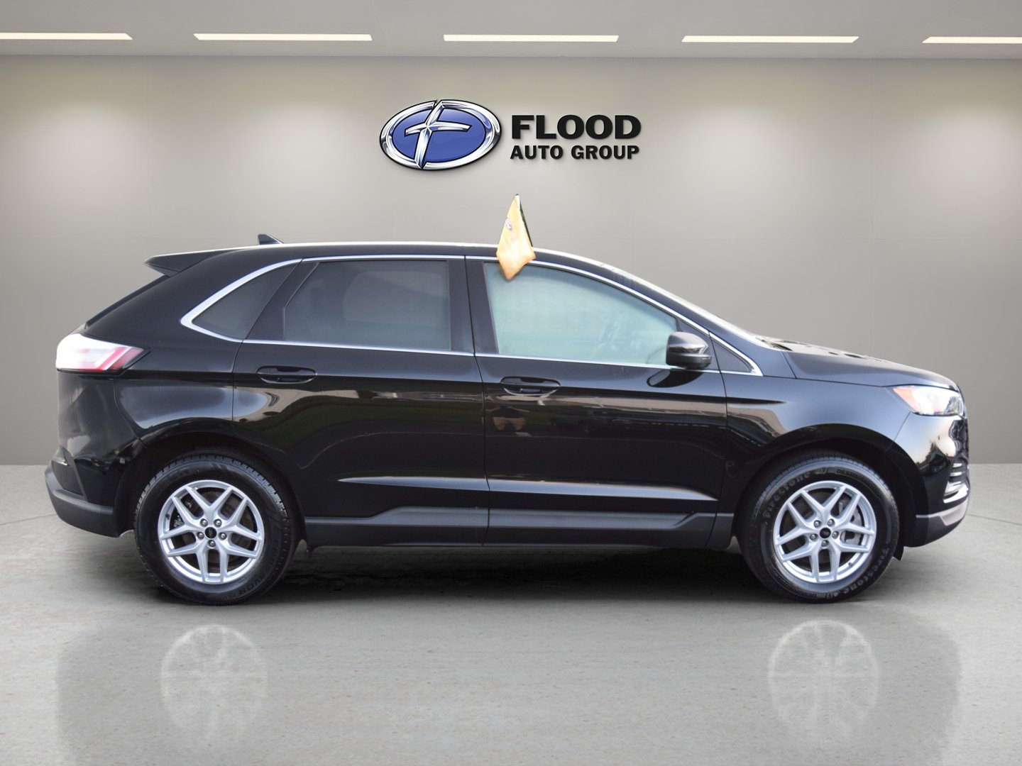 Certified 2024 Ford Edge SEL AWD/4WD image 3