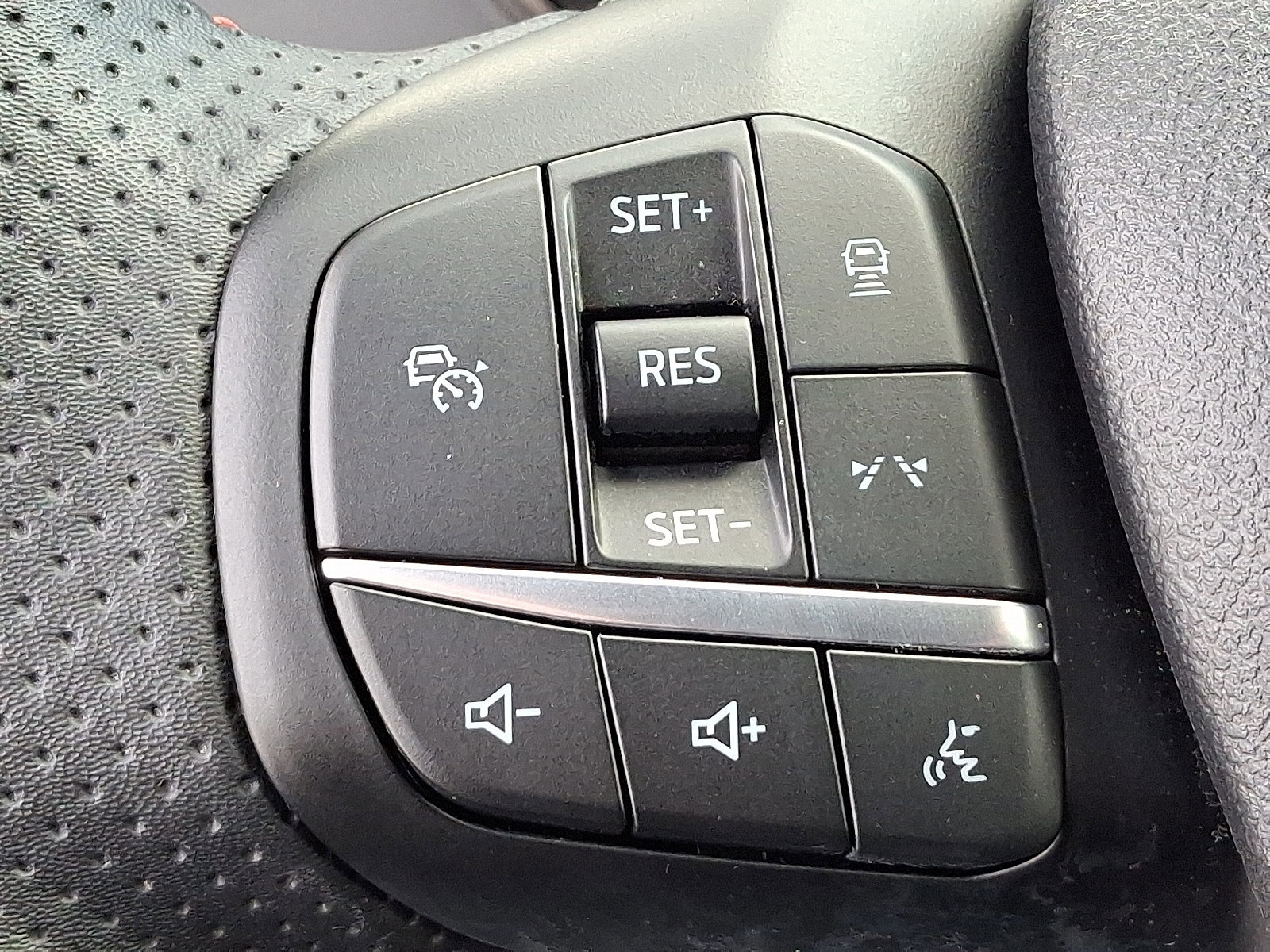 Certified 2023 Ford Escape ST-Line Elite image 21