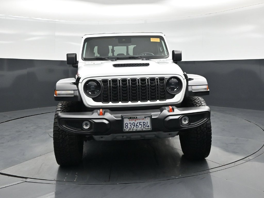 Used 2024 Jeep Gladiator Mojave AWD/4WD image 25