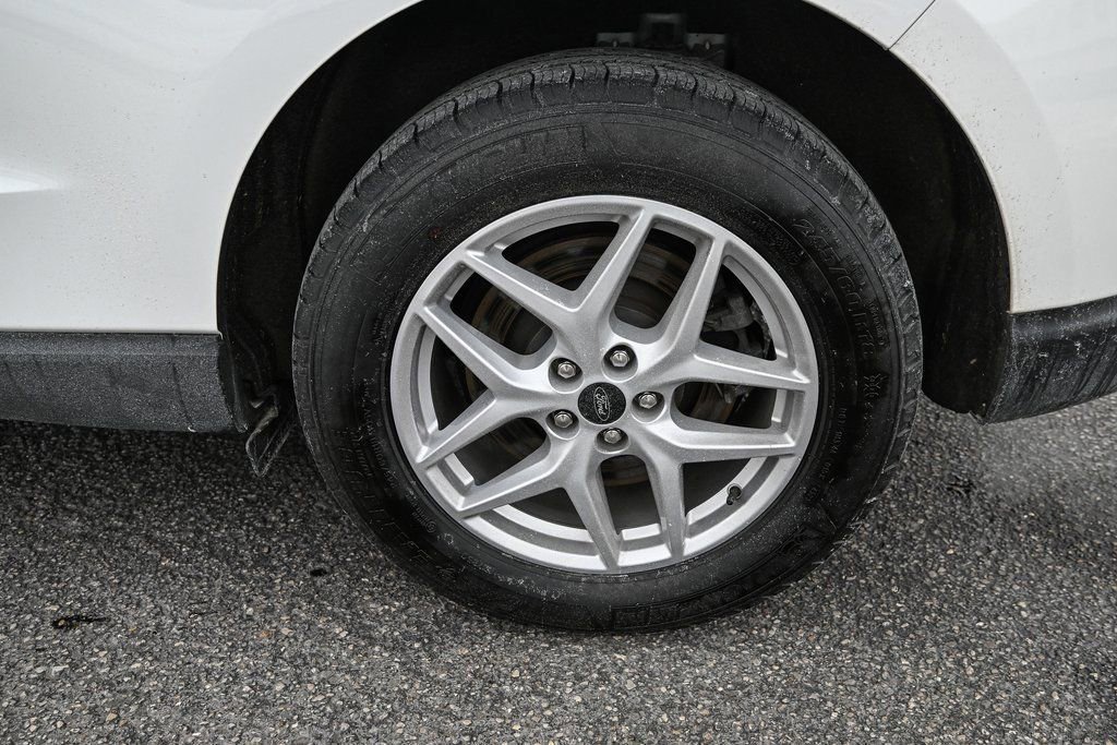 Certified 2024 Ford Edge SEL w/ Convenience Package image 16