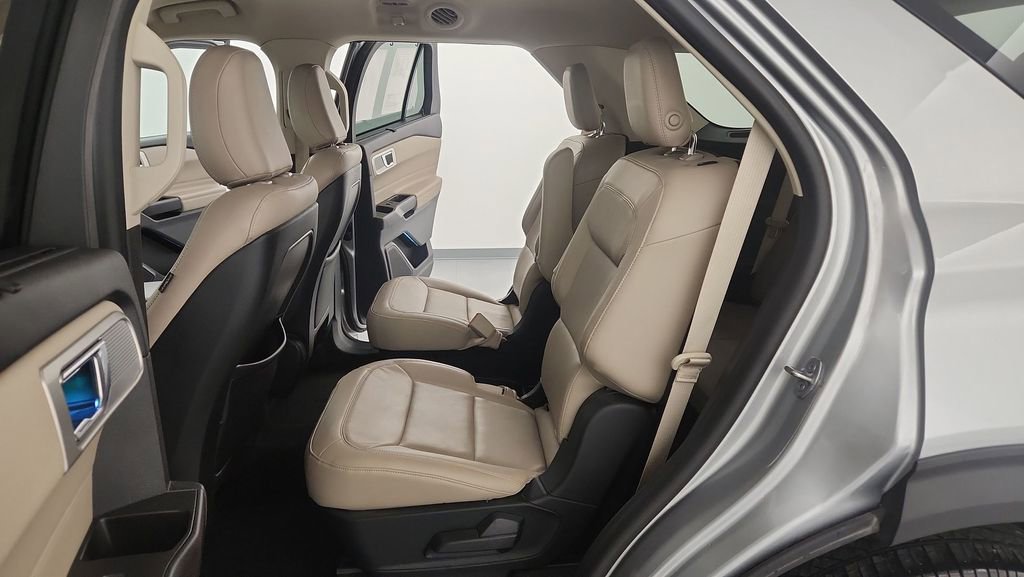 Certified 2020 Ford Explorer Limited w/ Class III Trailer Tow Package image 34