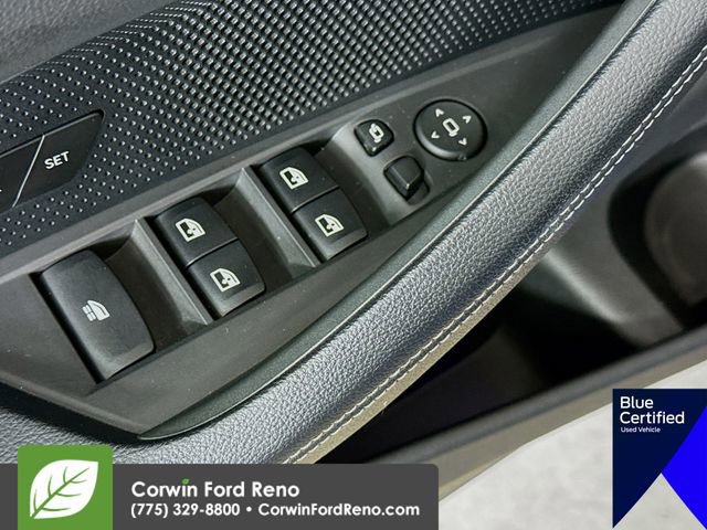 Used 2022 BMW 430i xDrive Convertible w/ M Sport Package image 22