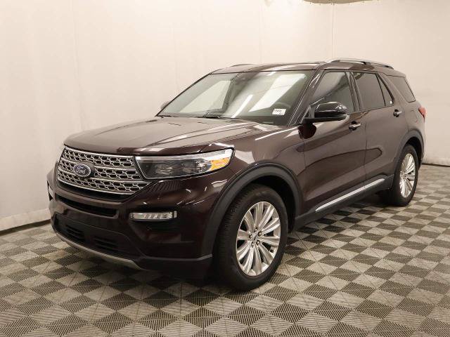 Certified 2022 Ford Explorer Limited w/ Limited Technology Package RWD image 4