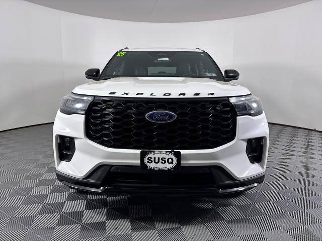 Certified 2025 Ford Explorer ST-Line w/ ST-Line Street Pack AWD/4WD image 2