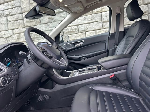 Certified 2024 Ford Edge SEL w/ Convenience Package AWD/4WD image 8