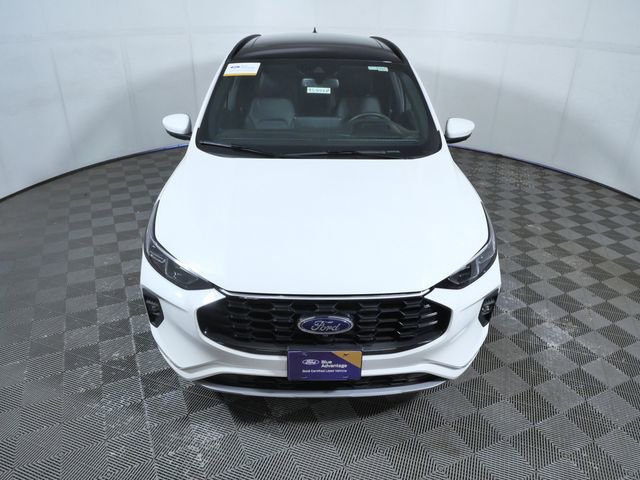 Certified 2024 Ford Escape ST-Line Elite w/ Premium Technology Package AWD/4WD image 3