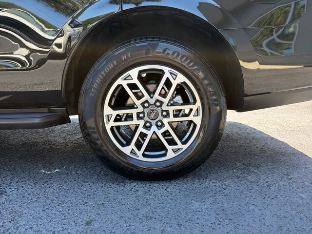Certified 2025 Ford Expedition Active RWD image 30