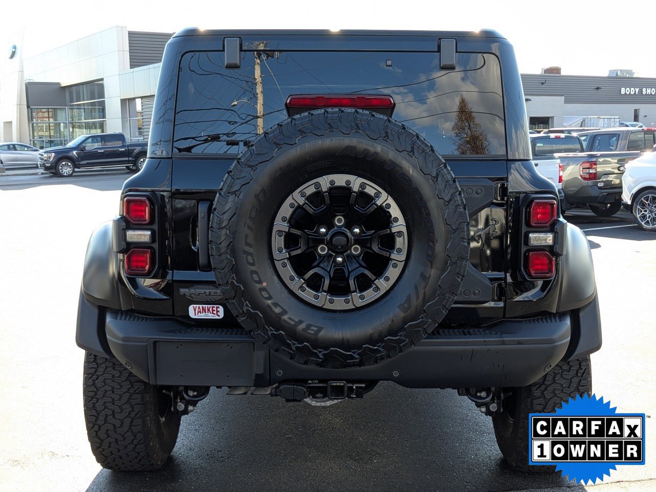 Certified 2025 Ford Bronco Raptor w/ Interior Carbon Fiber Pack image 4