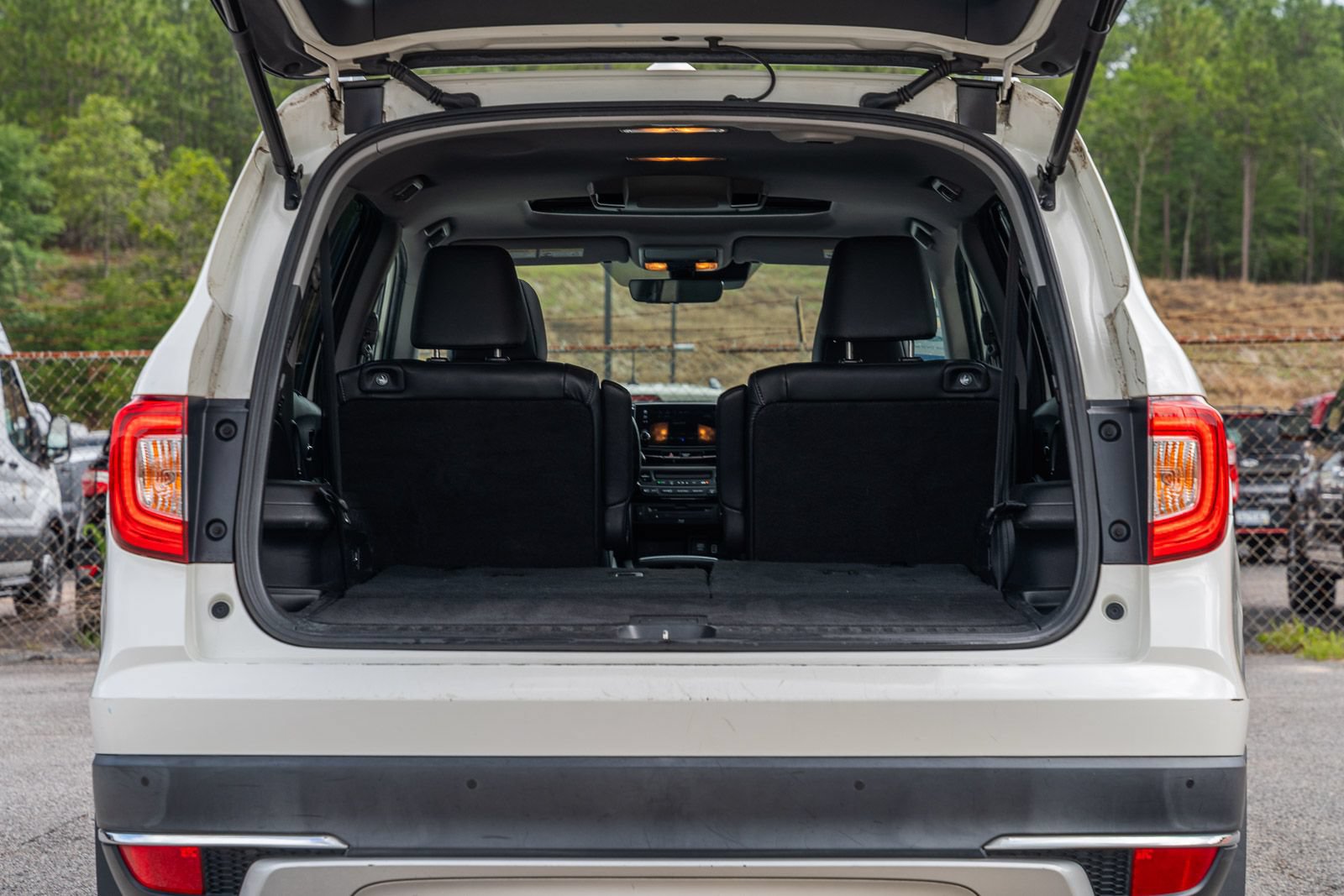 Used 2019 Honda Pilot Touring image 18