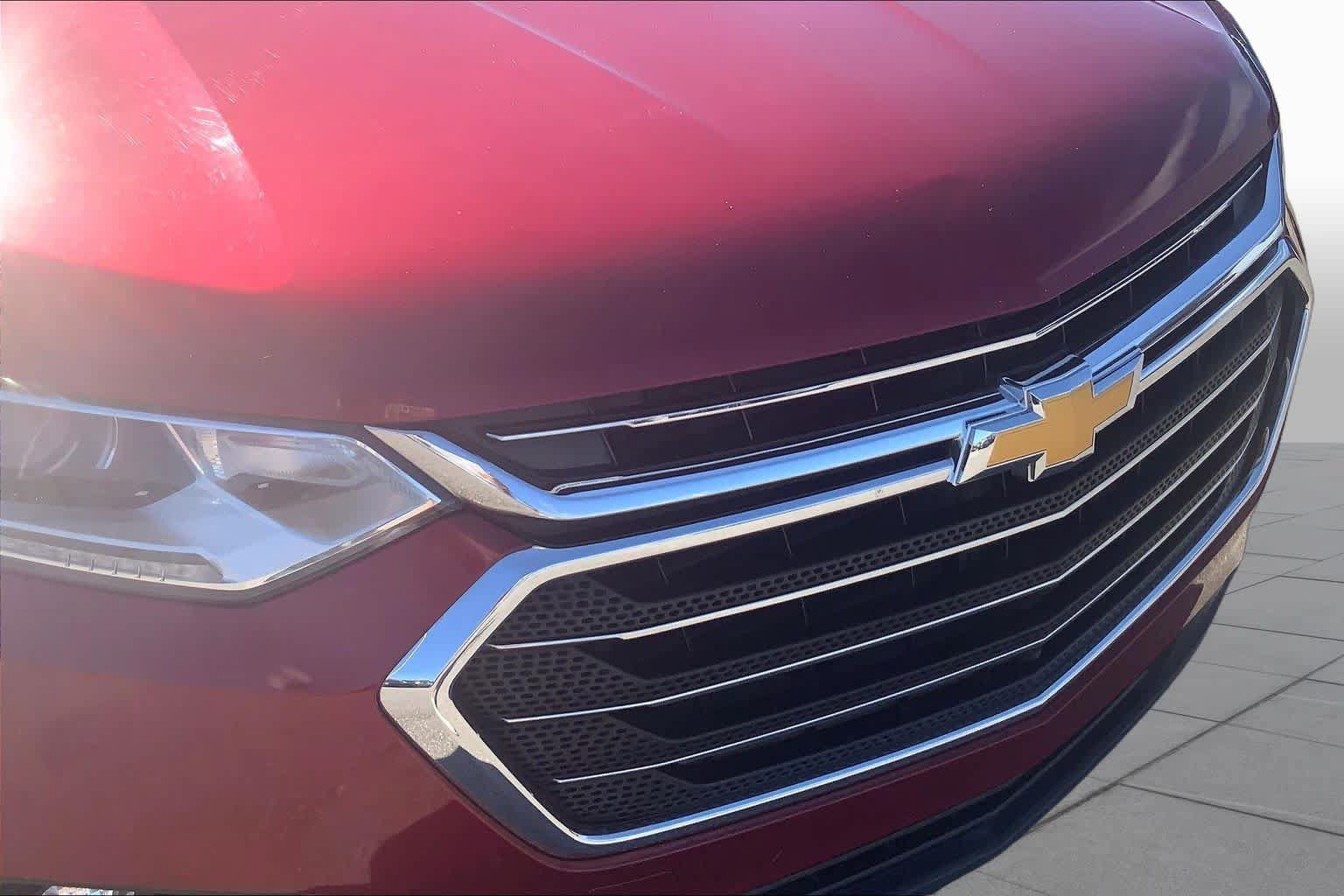 Used 2018 Chevrolet Traverse LT FWD image 30