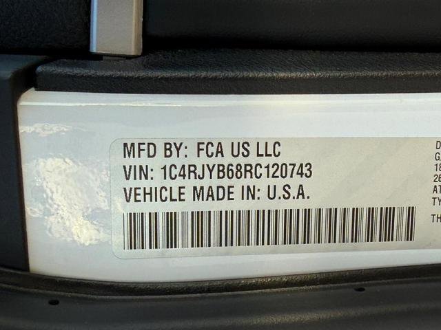 Used 2024 Jeep Grand Cherokee Limited 4xe image 28