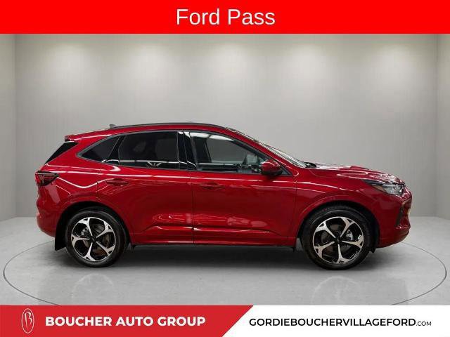 Certified 2023 Ford Escape ST-Line Select w/ Tech Pack #2 image 2