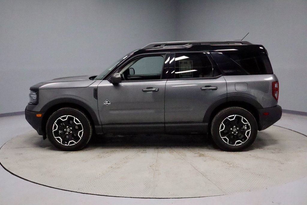 Certified 2025 Ford Bronco Sport Outer Banks image 2